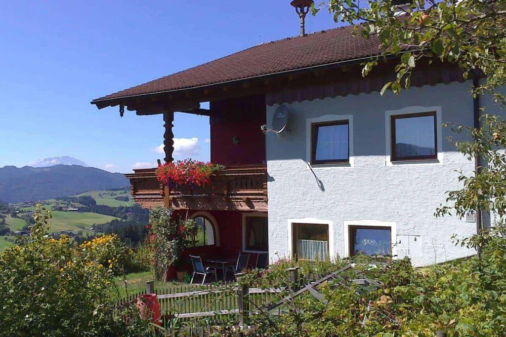 Schnapsbrennerei Obstbauernhof Buchegger in Abtenau
